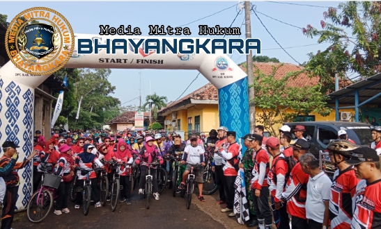 Muspika Ciasem Membuka Kegiatan Fun Bike Dalam Rangka Milangkala Ka 55 Kecamatan Ciasem Dan Hari Bhayangkara ke 77