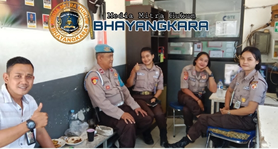 Bhabinkamtibmas Polsek Ciasem Polres Subang Binluh Kepada Satuan Pengamanan PT. C-site Texpia