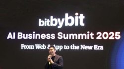 bitbybit Bahas Pergeseran Tren ‘Mobile-First’ ke ‘AI-First’ di AI Business Summit 2025 bitbybit Bahas Pergeseran Tren ‘Mobile-First’ ke ‘AI-First’ di AI Business Summit 2025